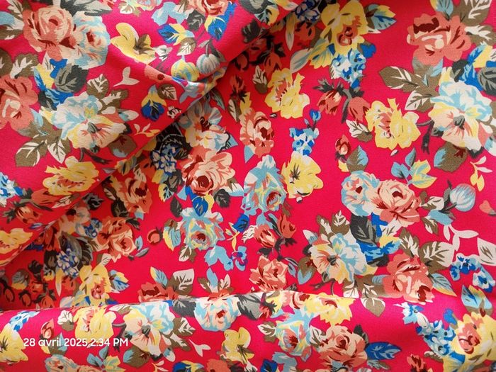 Coupon de 200 x 135 cm - Tissu stretch-gabardine Blumen Pink - Butinette - photo numéro 6