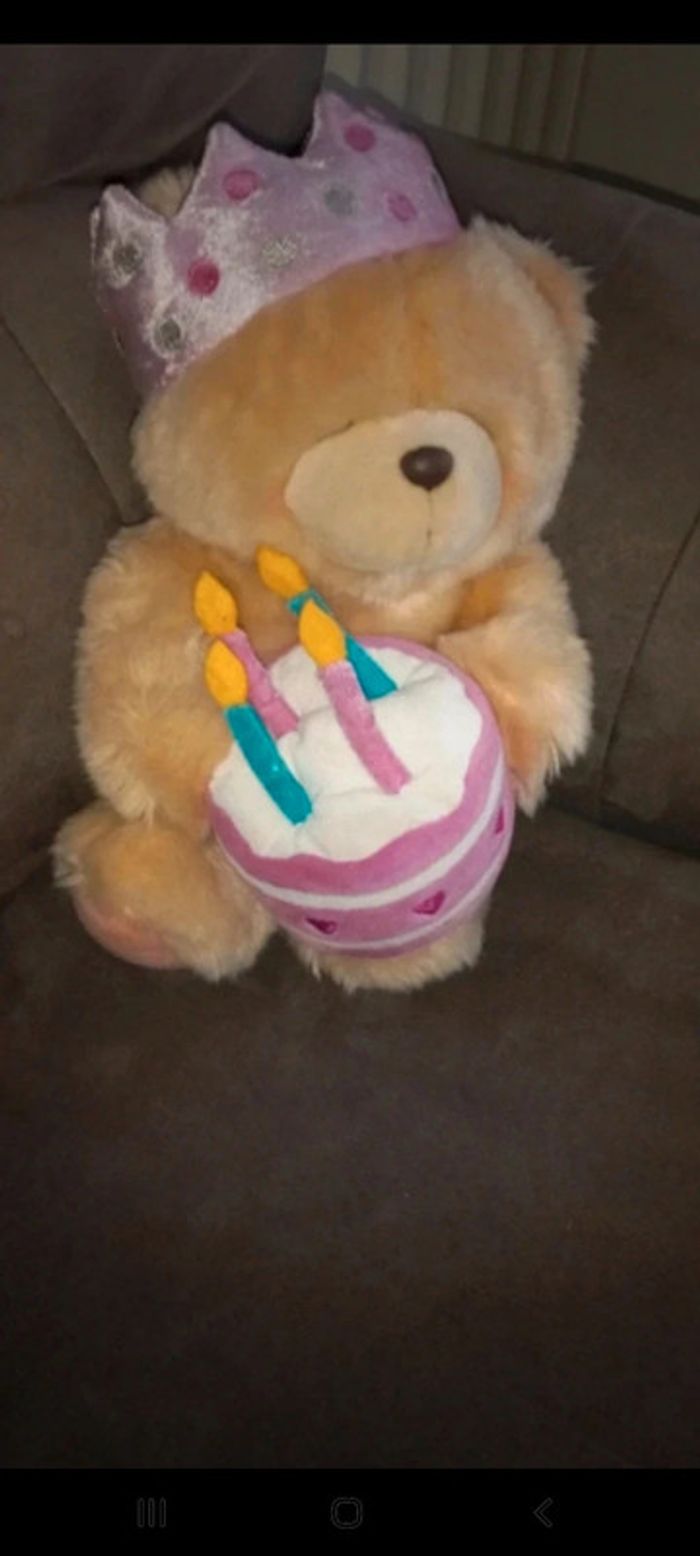 Peluche hallmark forever friends gateau d'anniversaire birthday.
