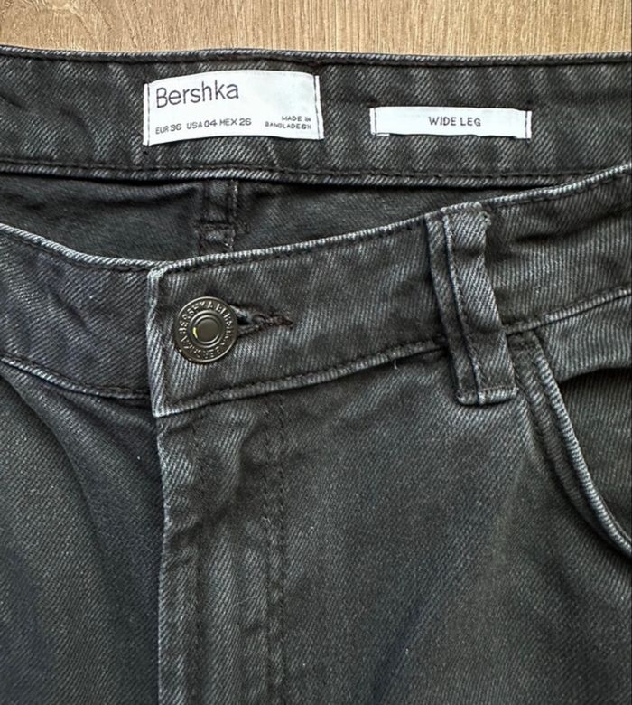 Jeans large neuf noir Taille 36 Bershka
