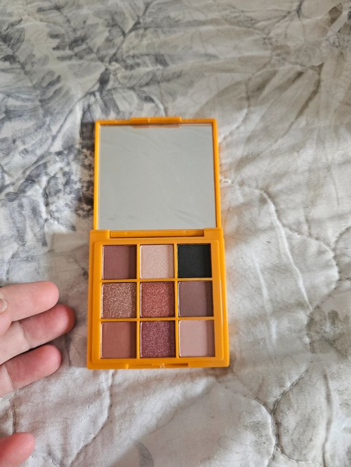 Palette de fard a paupières - photo numéro 2