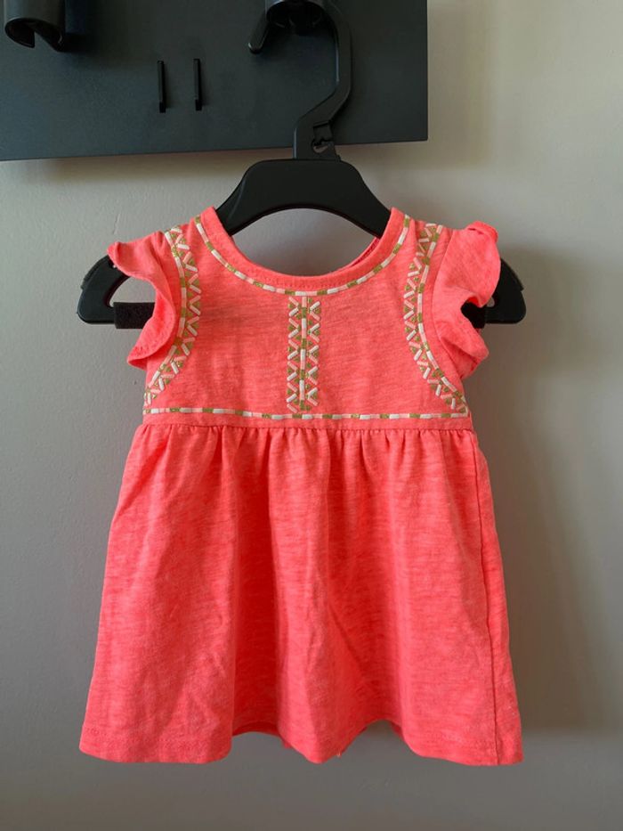 Robe neuve Kiabi taille 1 mois