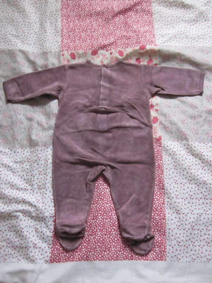 Pyjama velours mauve 6 mois - photo numéro 2