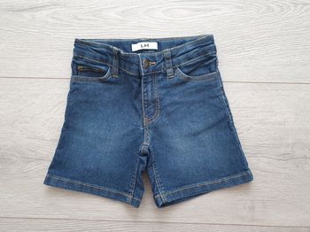 Short 6 ans