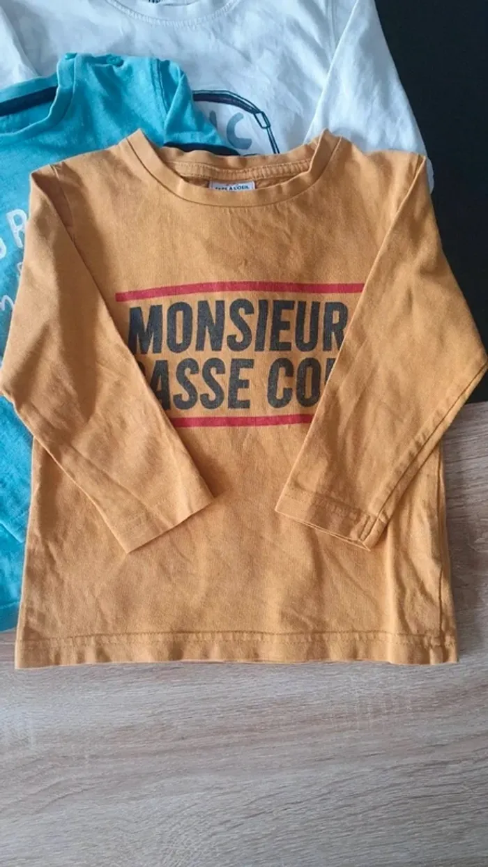 Lot de 4 tee-shirts manches longues 24 mois - 2 ans - photo numéro 2