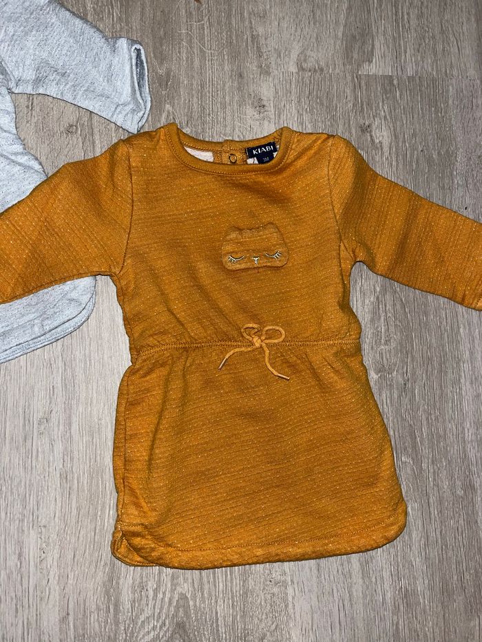 Robes 3 mois - photo numéro 2