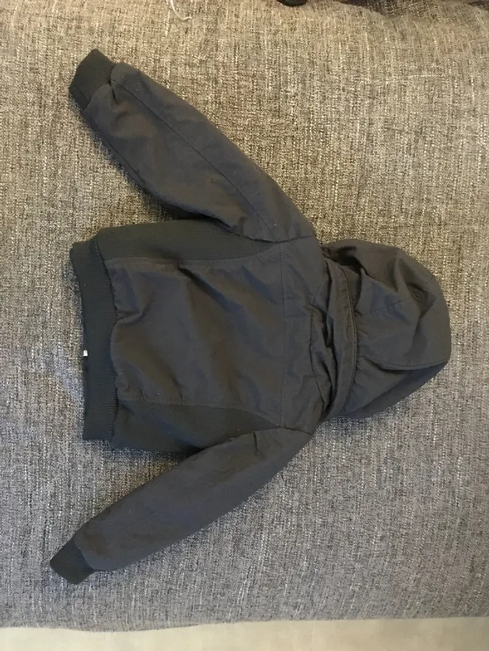 Veste noir ikks 3 ans - photo numéro 4