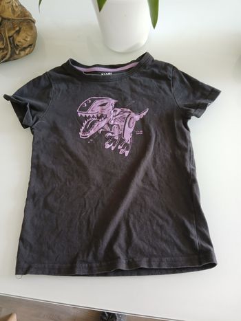 T SHIRT MANCHES COURTES DINOSAURE KIABI