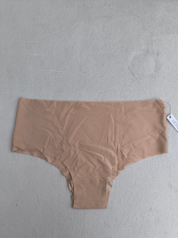 Shorty Valege 38 - photo numéro 2