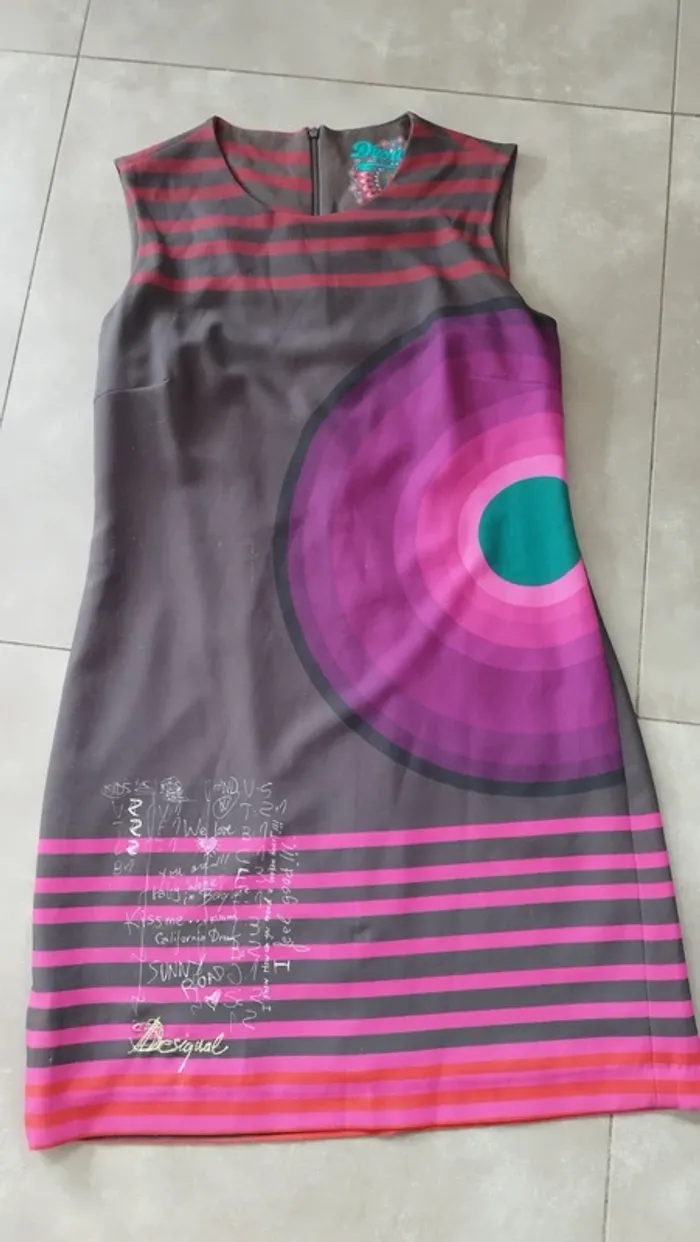Robe Desigual