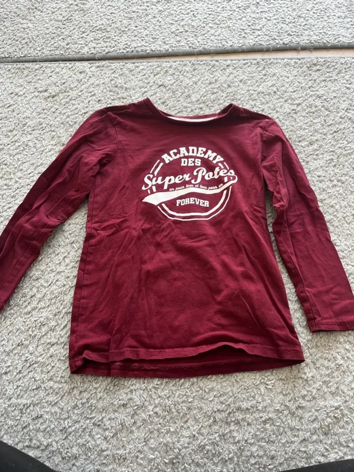 TEE shirt