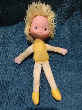 🌺 Poupée blondine arc en ciel 1083 vintage Mattel 28 cm rainbow brite canary