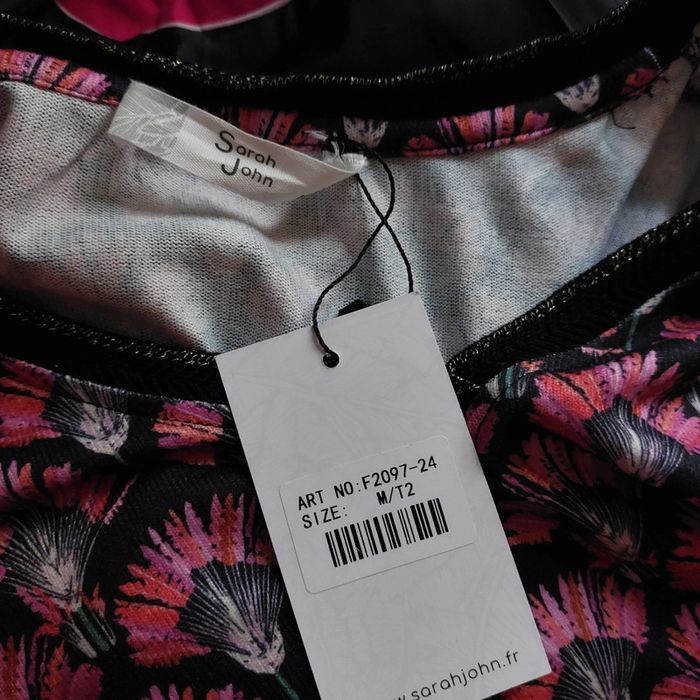 Blouse neuve taille M - photo numéro 6