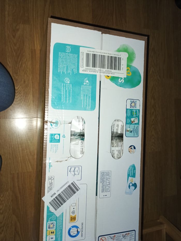 Couches Pampers harmonie new Baby taille 2 neuf - photo numéro 2