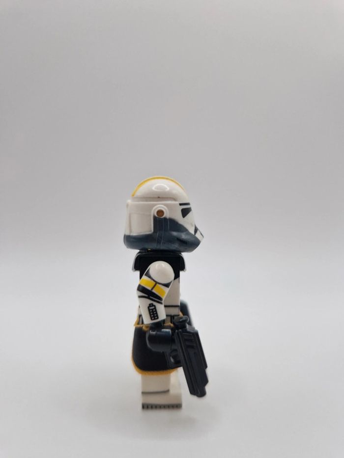 Figurine type lego clone de la 13ème star wars - photo numéro 4