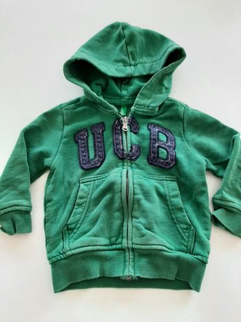 Gilet sweat a capuche garçon benetton taille 24 mois