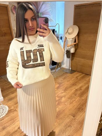 Jupe  chic et mi-longue plissée crêpé (taille unique 36-44)