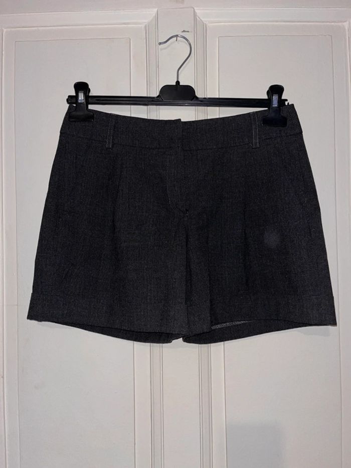 Short taille haute a carreaux gris Camaïeu 36