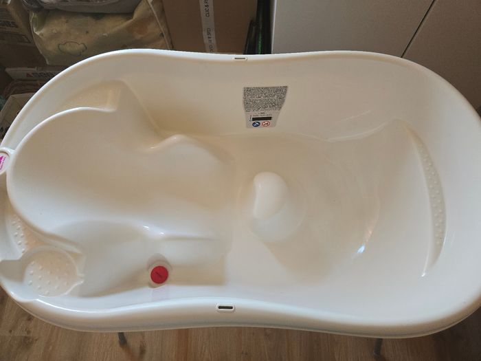 Baignoire bebe sur pied - photo numéro 2