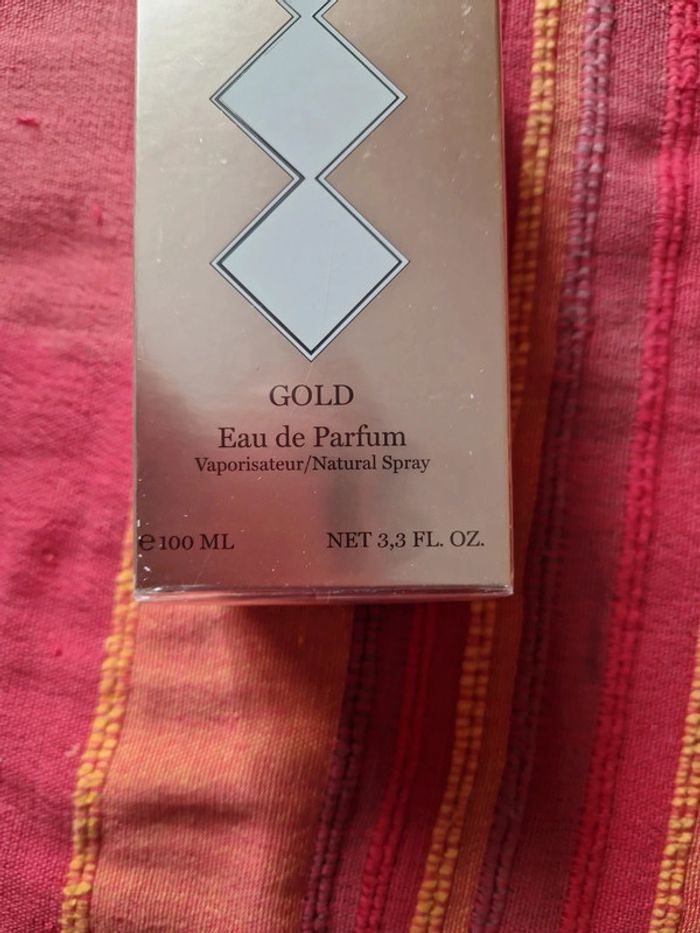 Eau de parfum - photo numéro 6