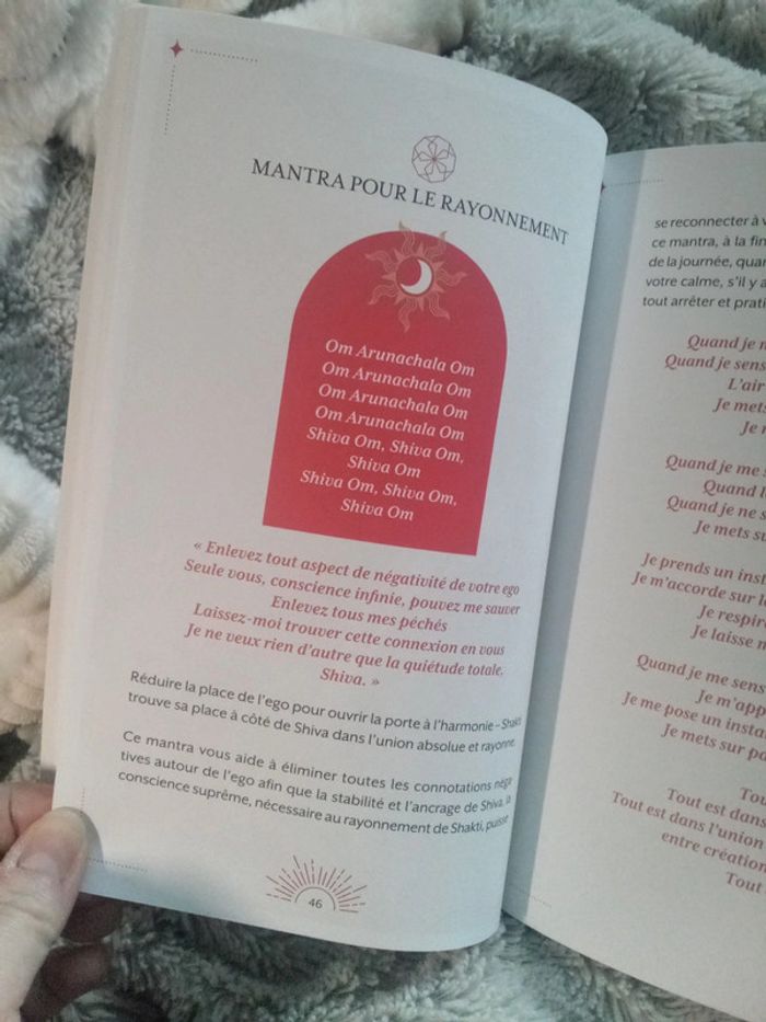 Livre yoga et rituels des 9 déesses - photo numéro 10
