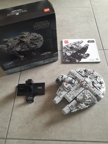 Set Lego Star Wars Millenium Falcon 75375