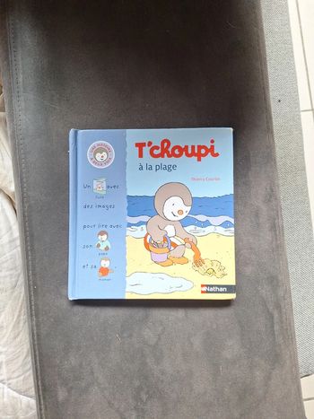 Tchoupi à la plage