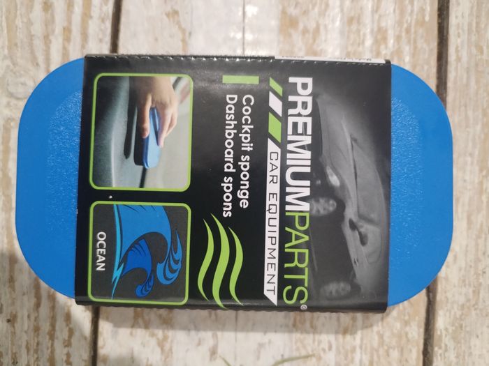 Eponge pour tableau de bord (bleu senteur OCEAN) PRODUIT NEUF
