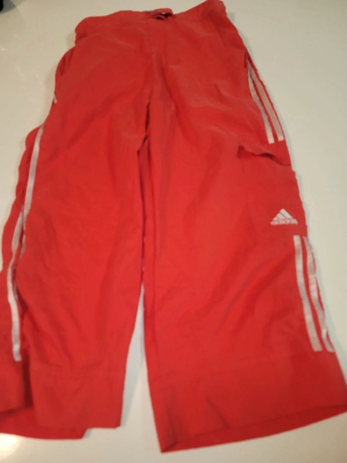 Pantacourt sport rouge Adidas 12 ans tbe