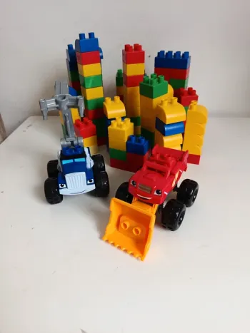 Lot de briques de construction méga bloks Blaze