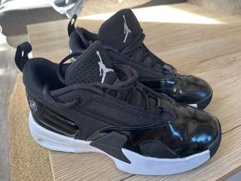AUTHENTIQUE JORDAN FLIGTHg