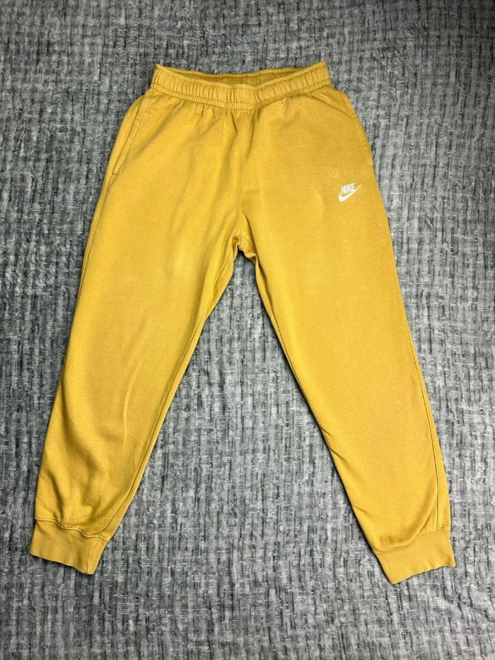 Jogging Nike Swoosh brodé, jaune, taille S