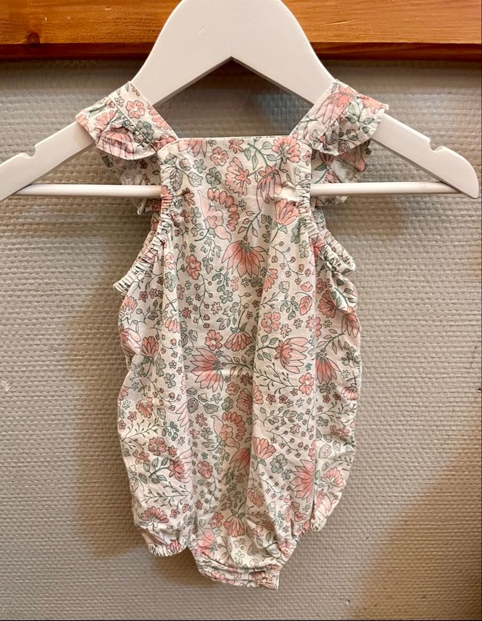 Ensemble barboteuse et gilet - photo numéro 2