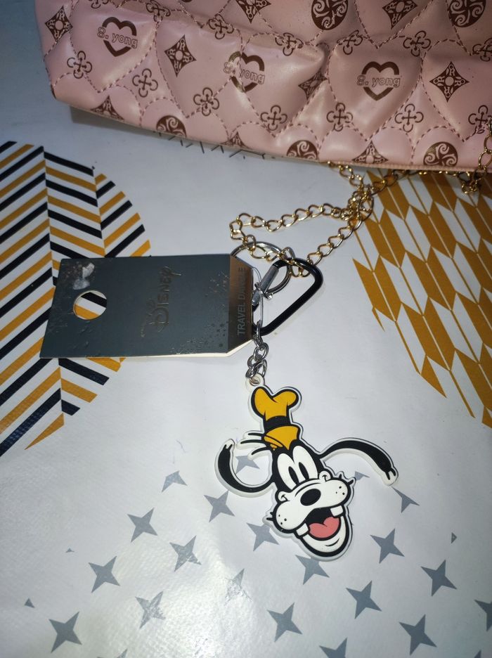 Sac bandoulière Disney Primark Neuf  + porte clé - photo numéro 6