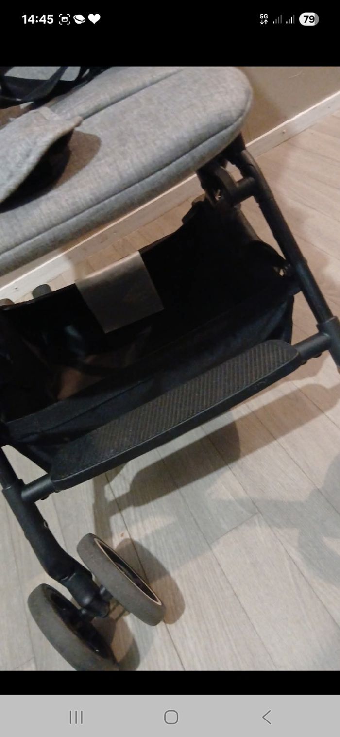 Poussette - photo numéro 6