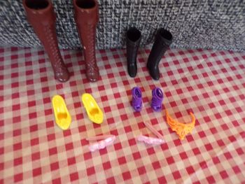 Chaussures et accesoires Barbie