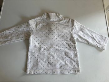 Haut blanc point argent