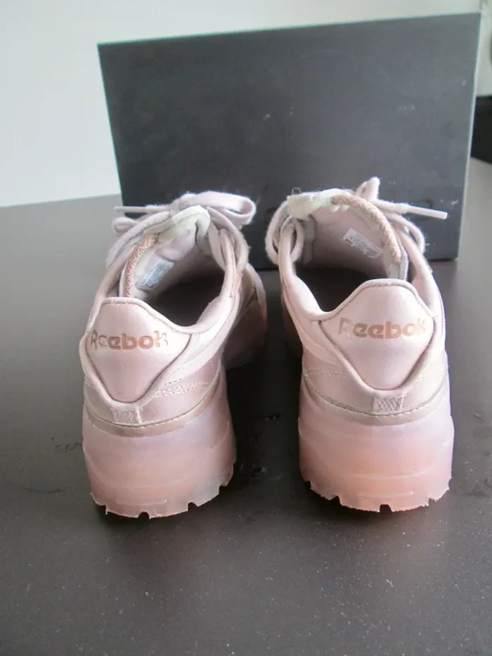 Reebok x Cardi B - photo numéro 3