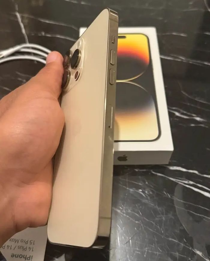 I p h o n e 1 5 p r o m a x - photo numéro 4