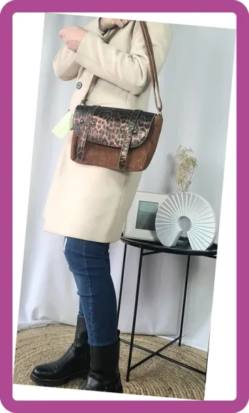 Sac bandoulière à rabat en cuir daim et cuir irisé, Cognac, NEUF avec étiquette