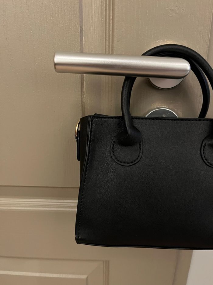 🖤 Petit sac noir élégant 🖤 - photo numéro 4