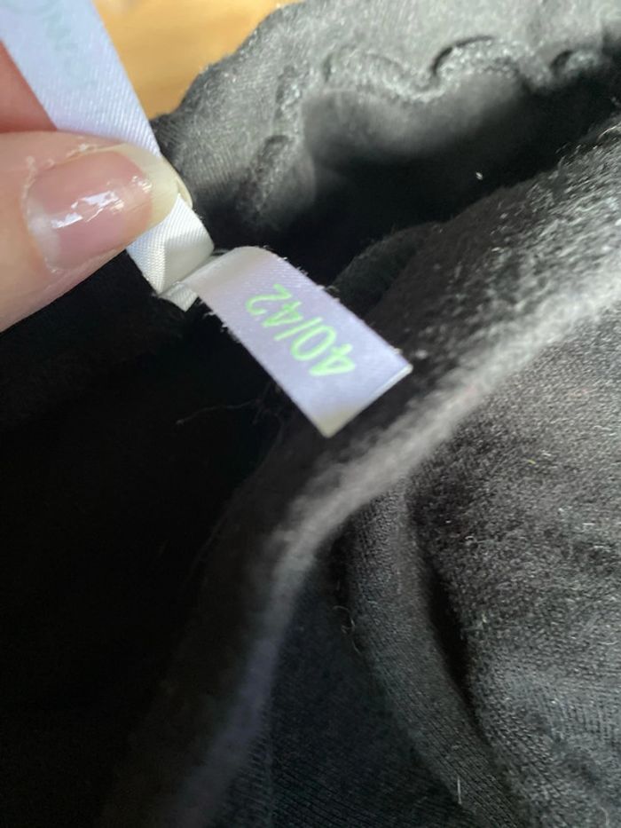 Pantalon en tissu noir Taille 40/42 - photo numéro 5