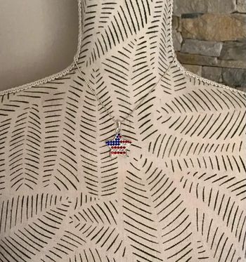 Jolie Collier pendentif motif etoile avec strass de couleur