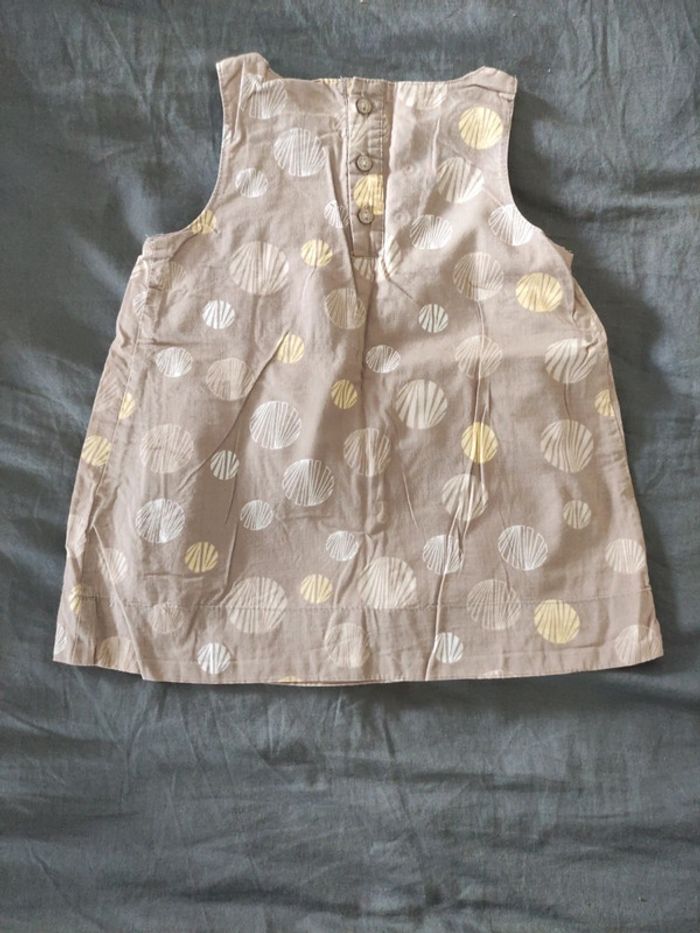 Robe 6 mois - photo numéro 2