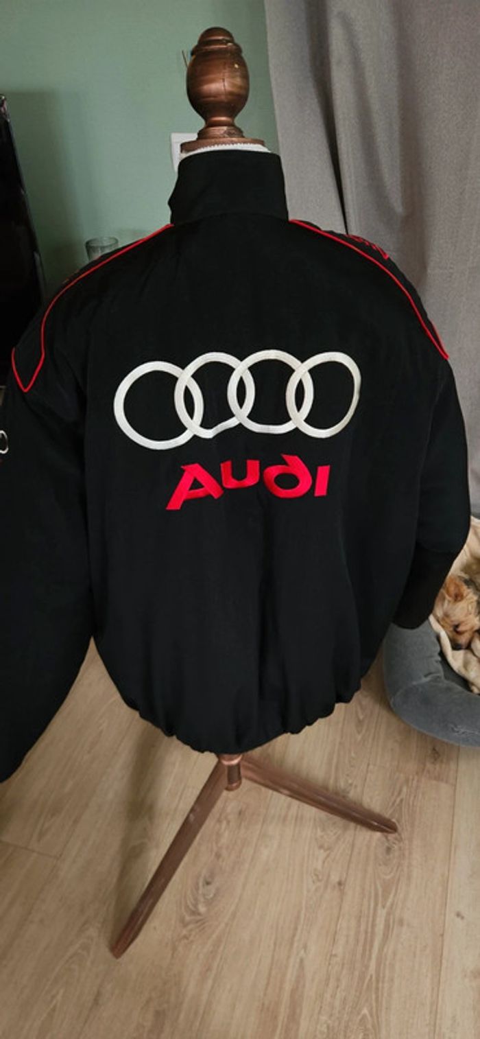 Manteau Audi - photo numéro 5