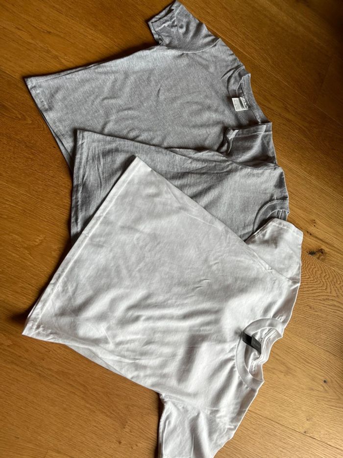 Lot de 3 t-shirts 3/4 ans - photo numéro 2