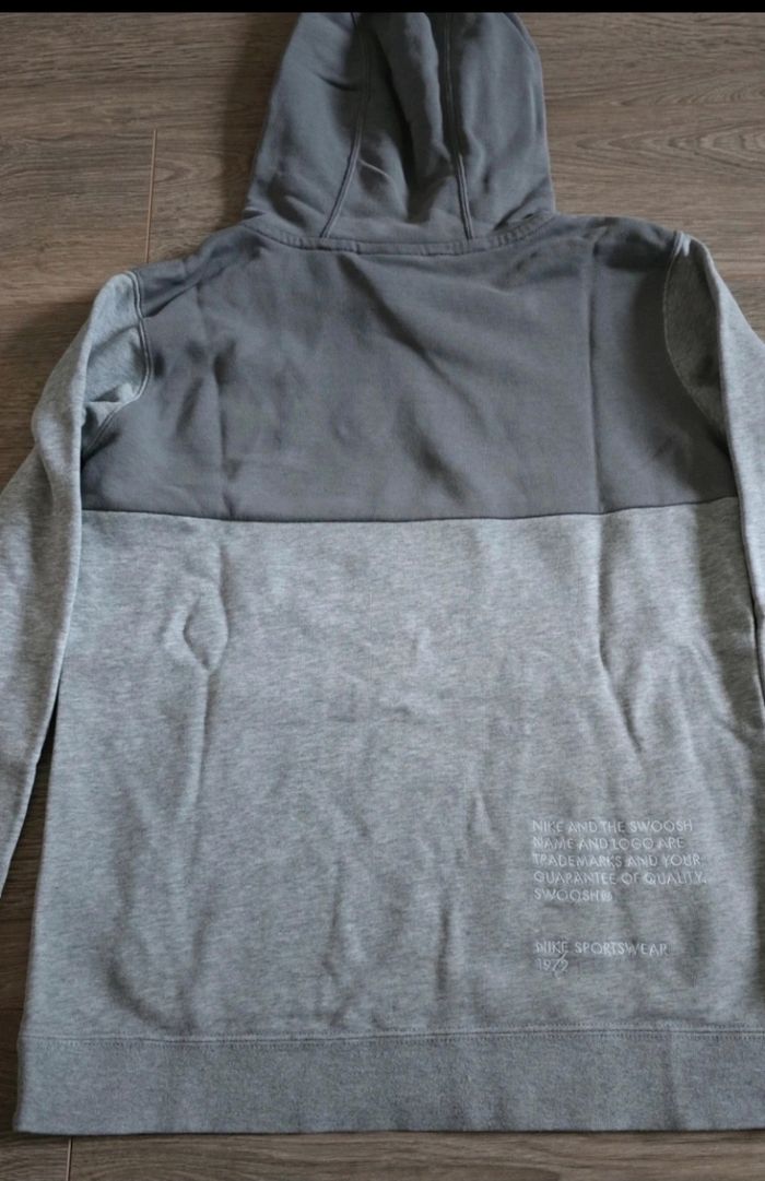 Sweat nike - photo numéro 3