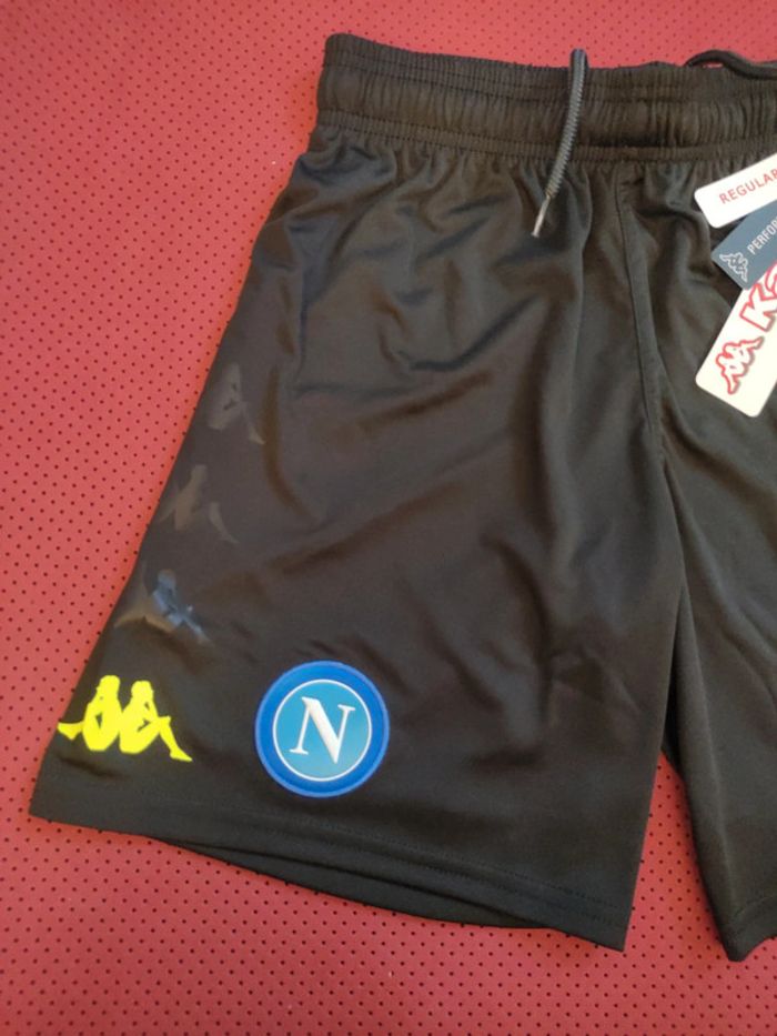Short de foot Napoli, Kappa Authentique Officiel taille enfant 10ans, Neuf - photo numéro 2