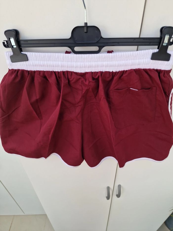 Short De Plage Rouge Bordeau Blanc - photo numéro 4