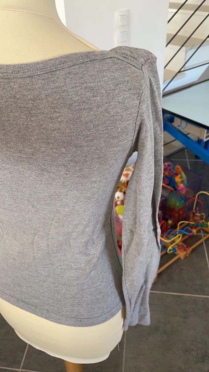 Tee shirt h et m gris - photo numéro 4