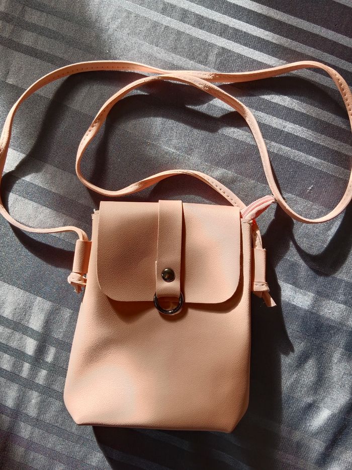 Sacoche rose - photo numéro 2